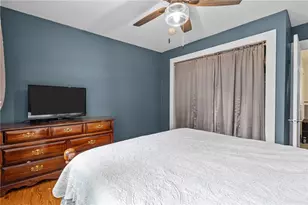 1223 Cumberland Hill Rd, Woonsocket, RI 02895 - Photo 18