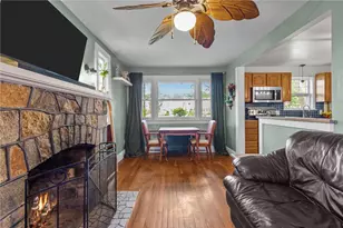 1223 Cumberland Hill Rd, Woonsocket, RI 02895 - Photo 8