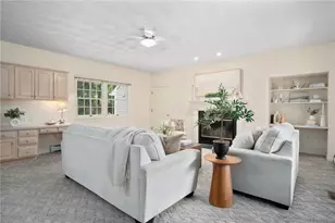 95 River Farm Dr, East Greenwich, RI 02818 - Photo 16