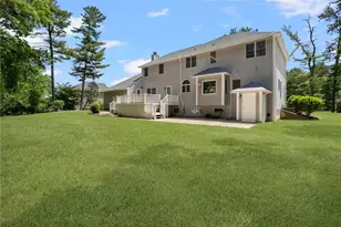 95 River Farm Dr, East Greenwich, RI 02818 - Photo 40
