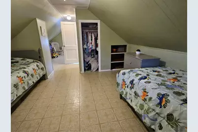 11 Jones Avenue, Pawtucket, RI 02861 - Photo 20