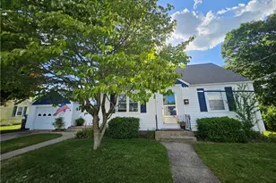 11 Jones Ave, Pawtucket, RI 02861 - Photo 28