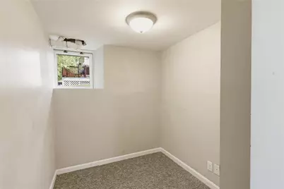 865 Pontiac Avenue, Cranston, RI 02910 - Photo 32