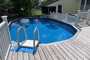 1381 Putnam Pike, Glocester, RI 02814 - Photo 34