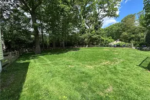 1381 Putnam Pike, Glocester, RI 02814 - Photo 38