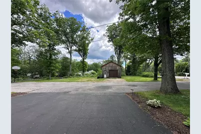 1381 Putnam Pike, Glocester, RI 02814 - Photo 40