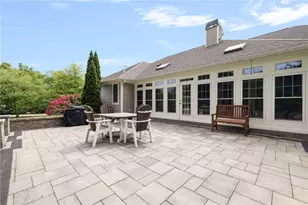 80 Douglas Dr, North Kingstown, RI 02874 - Photo 4