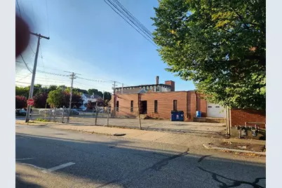 31 Delaine Street, Providence, RI 02909 - Photo 2