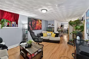 37 Mercy St, Providence, RI 02909 - Photo 8