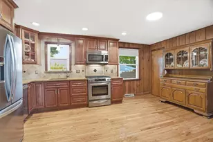 14 Stone Ave, Warwick, RI 02889 - Photo 8