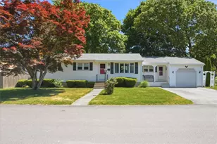 14 Stone Ave, Warwick, RI 02889 - Photo 2