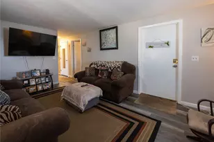 3 Benedict St, Pawtucket, RI 02861 - Photo 14