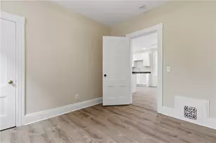 52 Furnace St, Providence, RI 02903 - Photo 10