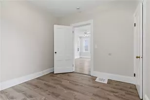 52 Furnace St, Providence, RI 02903 - Photo 12