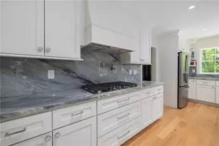 31 Wright Ln, Jamestown, RI 02835 - Photo 14