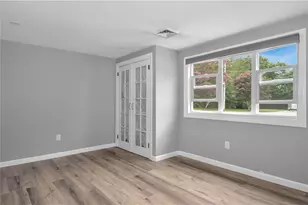 6 Sweeney Ln, Bristol, RI 02809 - Photo 16