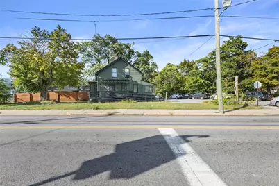 533 Weeden Street, Pawtucket, RI 02860 - Photo 1