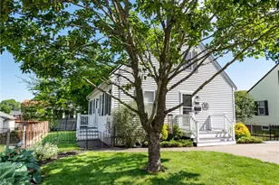 207 Phillips St, Woonsocket, RI 02895 - Photo 2