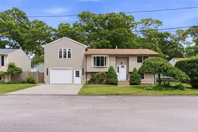 20 Killey Avenue, Warwick, RI 02889 - Photo 1