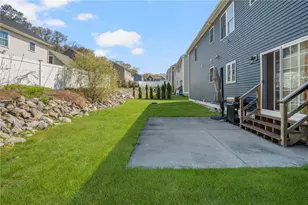 14 Dover Ave, Lincoln, RI 02865 - Photo 32