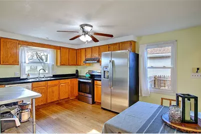 72 Vermont Street, Cranston, RI 02920 - Photo 8