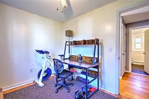 72 Vermont St, Cranston, RI 02920 - Photo 18