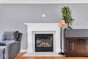 10 Victory Falls Rd, Coventry, RI 02827 - Photo 8