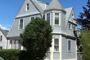 4 Dresser St, Newport, RI 02840 - Photo 2