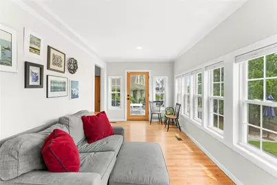 1144 Narragansett Boulevard, Cranston, RI 02905 - Photo 26