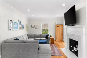 1144 Narragansett Blvd, Cranston, RI 02905 - Photo 22
