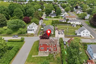 129 Dewolf Ave, Bristol, RI 02809 - Photo 32