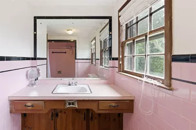 129 Dewolf Avenue, Bristol, RI 02809 - Photo 16