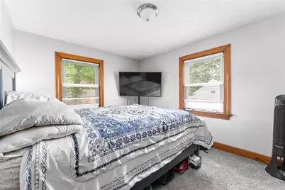 27 Pike Street, West Warwick, RI 02893 - Photo 32