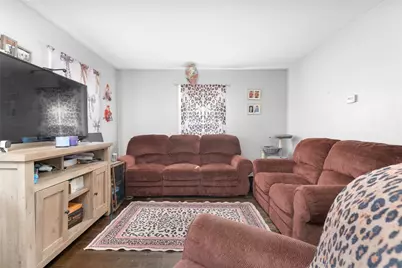 27 Pike Street, West Warwick, RI 02893 - Photo 22