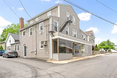 27 Pike Street, West Warwick, RI 02893 - Photo 6
