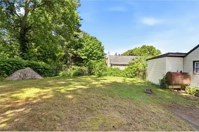 36 Martin Street, Coventry, RI 02816 - Photo 12