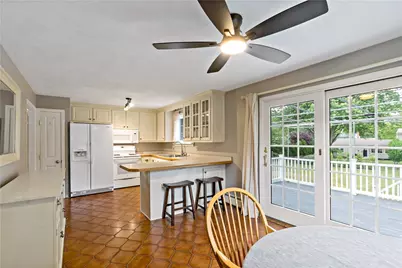 28 Eveready Avenue, Bristol, RI 02809 - Photo 14