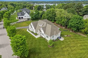 7 Waterview Ln, Warren, RI 02885 - Photo 8