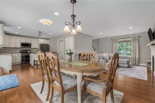 290 Station St, Coventry, RI 02816 - Photo 10