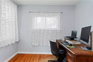 427 Elm St, Warwick, RI 02888 - Photo 8