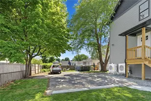 14 Raphael Ave, Providence, RI 02904 - Photo 4