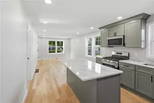 14 Raphael Ave, Providence, RI 02904 - Photo 16