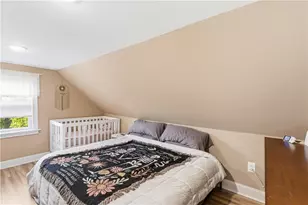 17 Caporal St, Cranston, RI 02910 - Photo 24