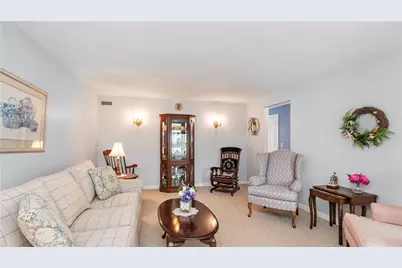 29 Carriage Way, North Providence, RI 02904 - Photo 24