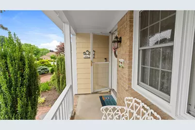 29 Carriage Way, North Providence, RI 02904 - Photo 8