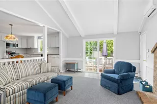 29 Carriage Way, North Providence, RI 02904 - Photo 10