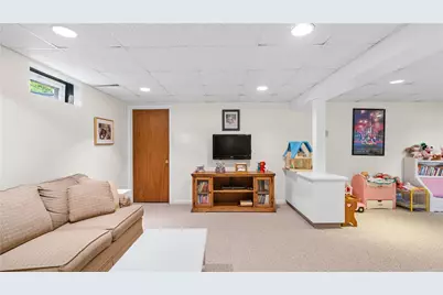 29 Carriage Way, North Providence, RI 02904 - Photo 44
