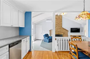 29 Carriage Way, North Providence, RI 02904 - Photo 16