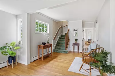407 Smithfield Avenue, Pawtucket, RI 02860 - Photo 12