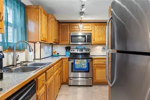 27 Kiley St, North Providence, RI 02911 - Photo 12